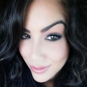 Meet your Posher, Jeanine